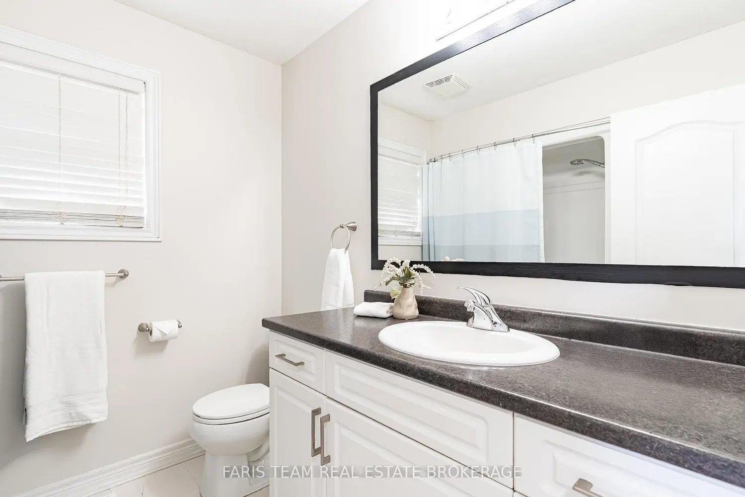 Additional image 12 of 104 Banting Crescent