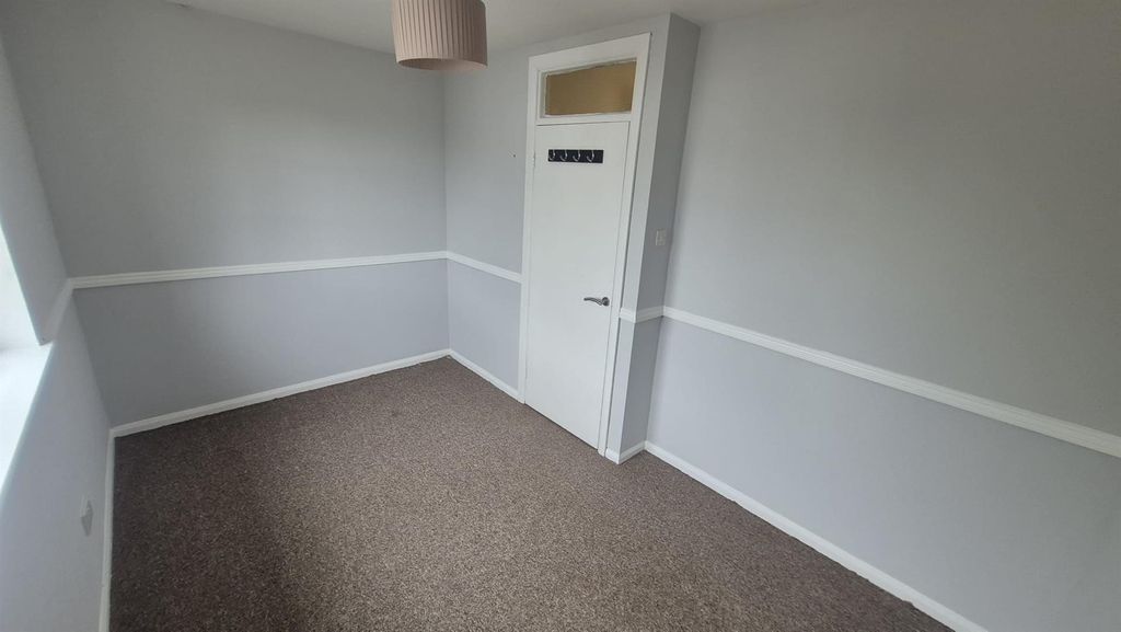 Additional image 7 of 3 bed terraced house to rentCadogan Close, Johnston, Haverfordwest SA62