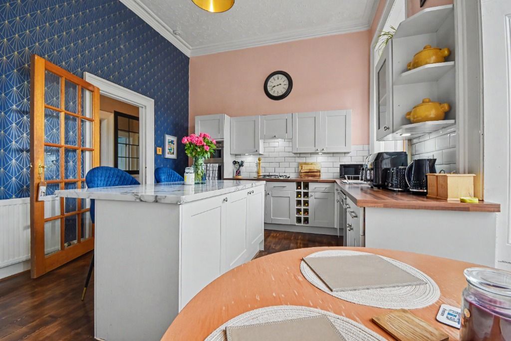 Additional image 11 of 3 bed flat for saleUnion Street, Inverclyde, Greenock PA16