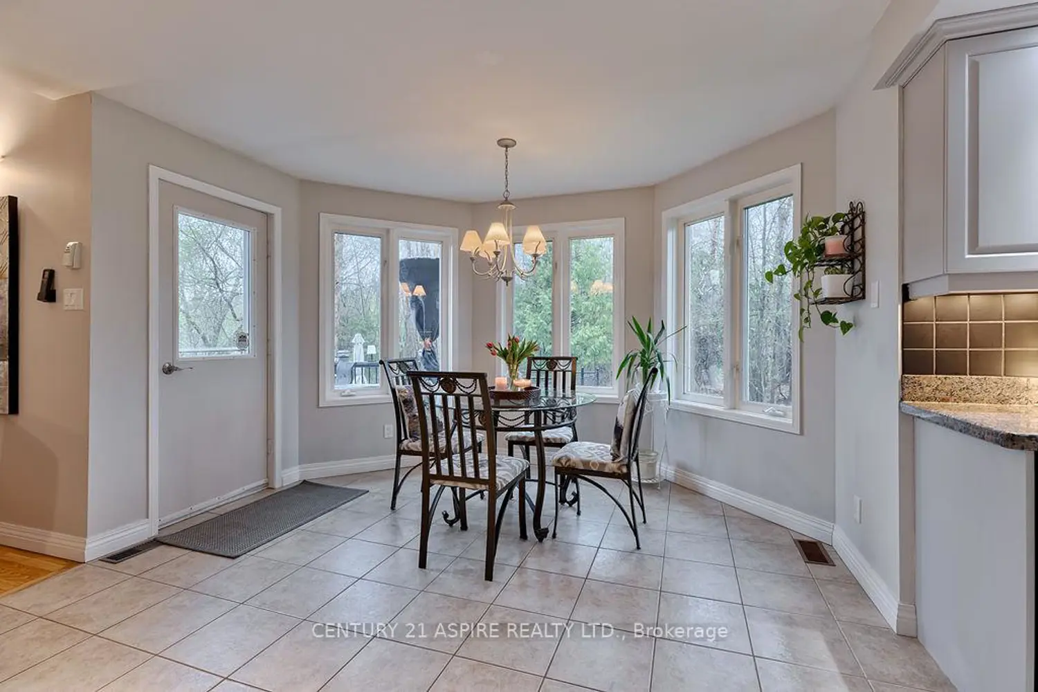 Additional image 8 of 131 Owens Street