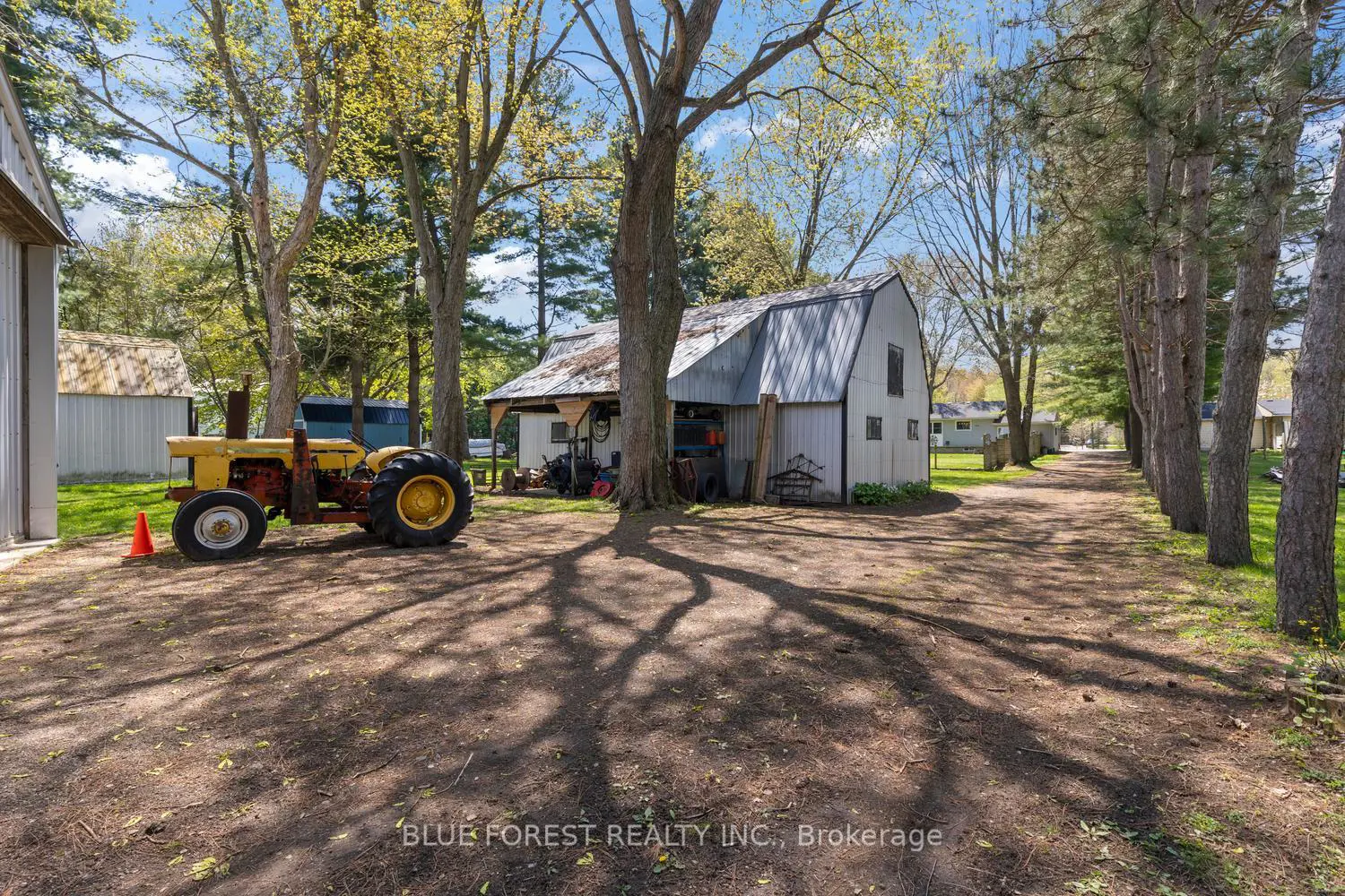 Additional image 19 of 9984 Graham Road