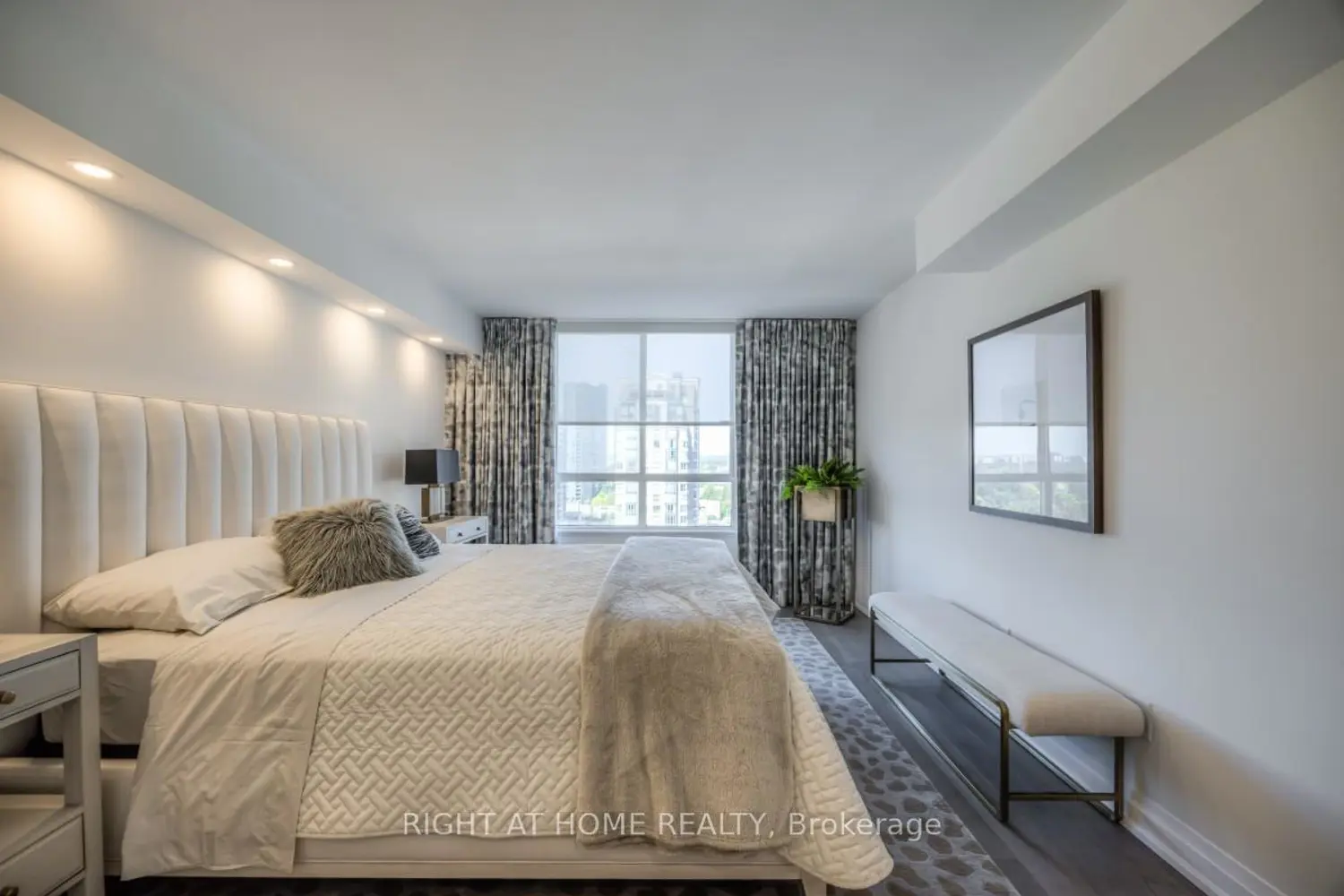 Additional image 15 of 5444 Yonge Street 1810