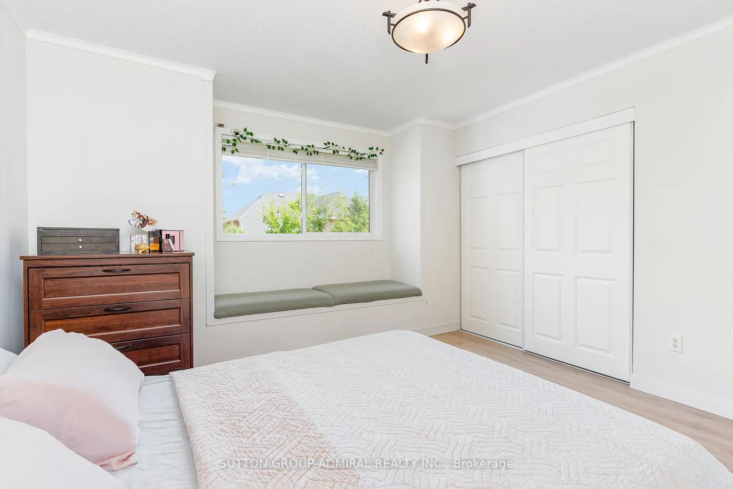Additional image 16 of 2225 Amberglen Court
