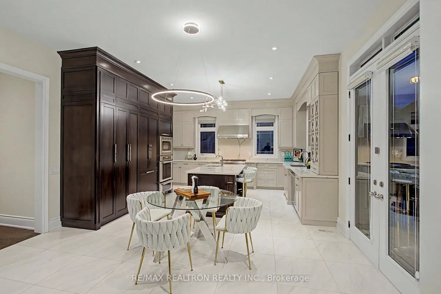 Additional image 9 of 12 Hurst Avenue