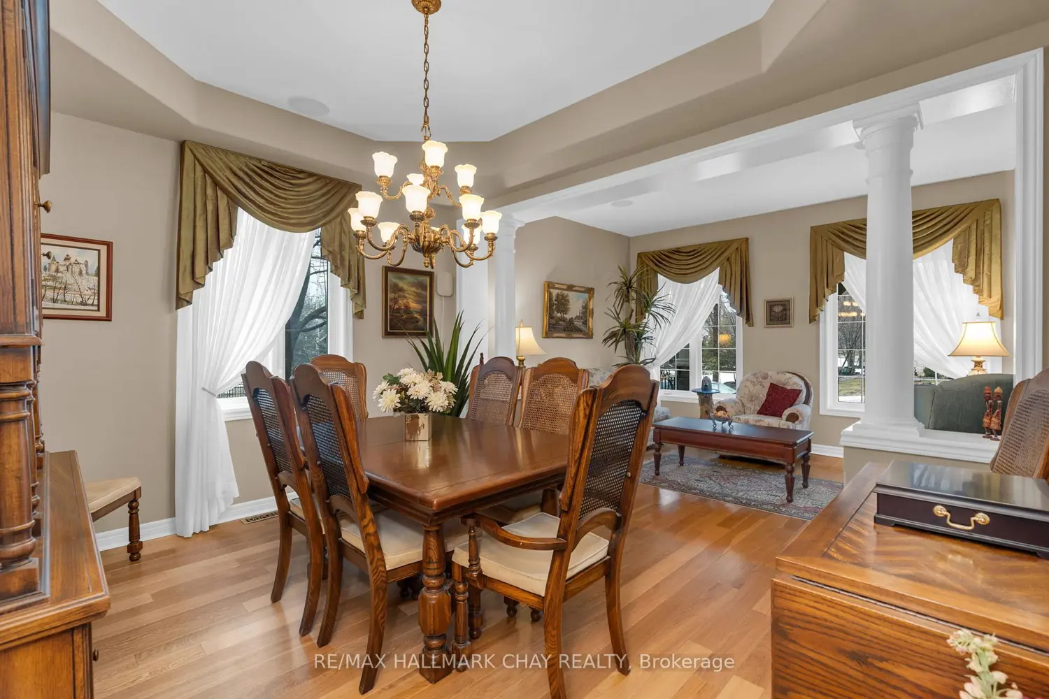 6 Oakmont Avenue photo 3