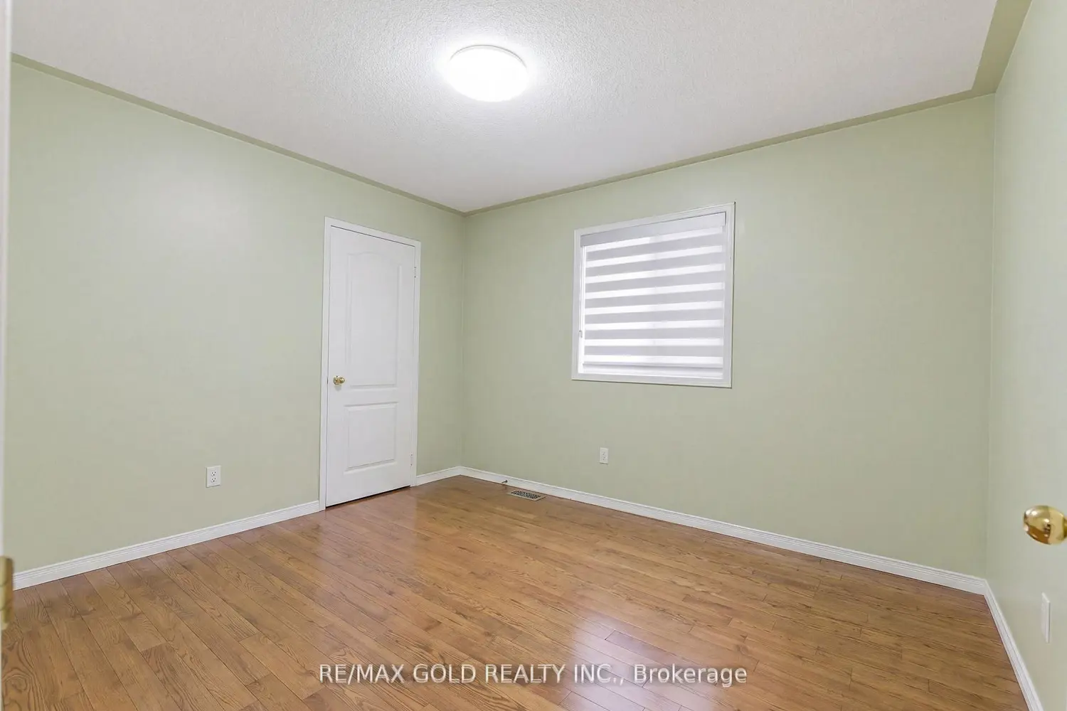 Additional image 13 of 104 Sunny Meadow Boulevard