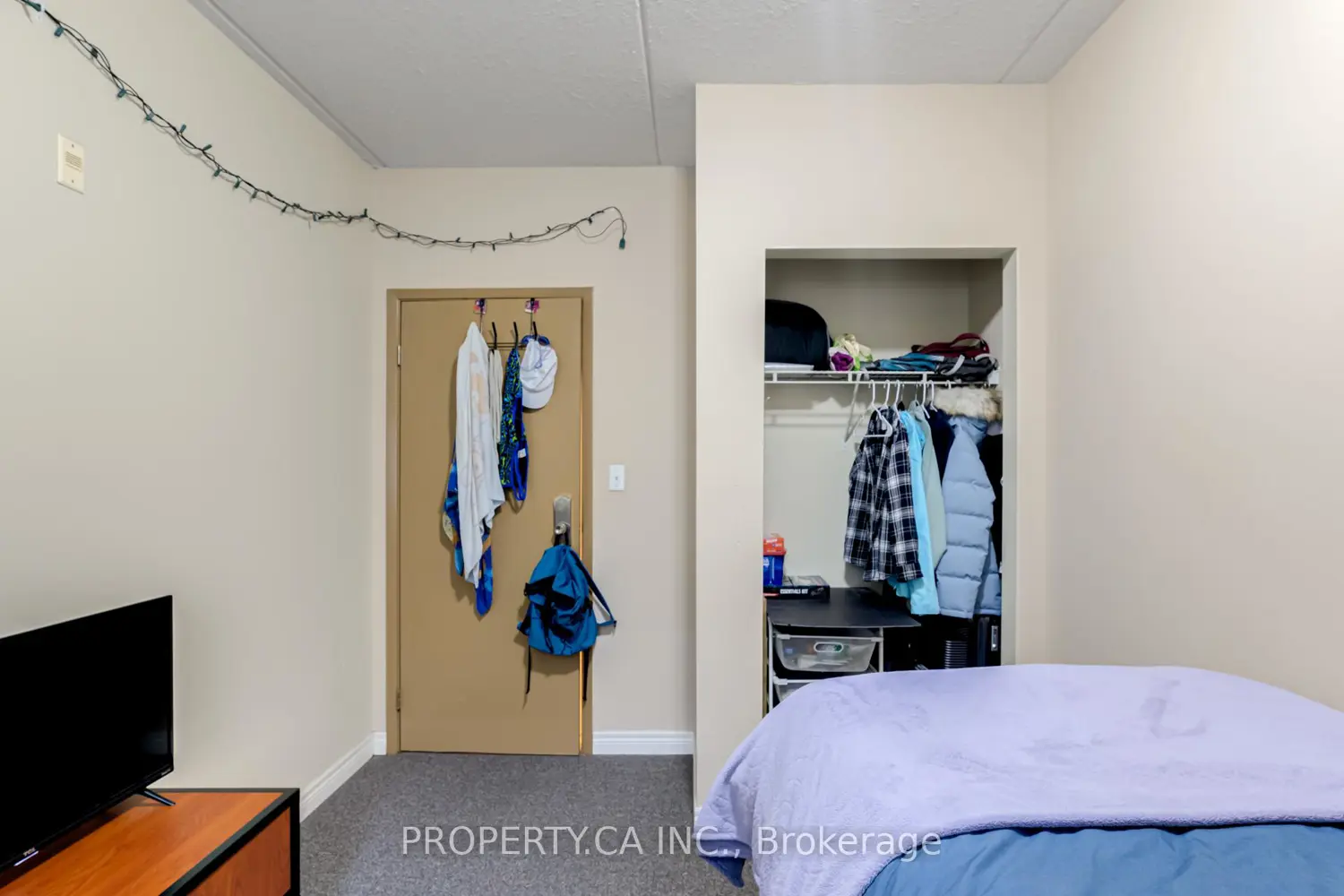 Additional image 13 of 253 Lester Street 204