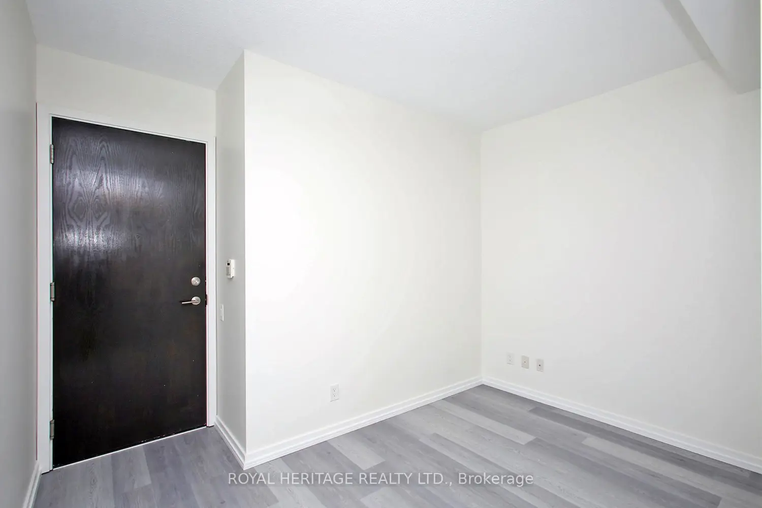 Additional image 4 of 105 Queensway Avenue 1216