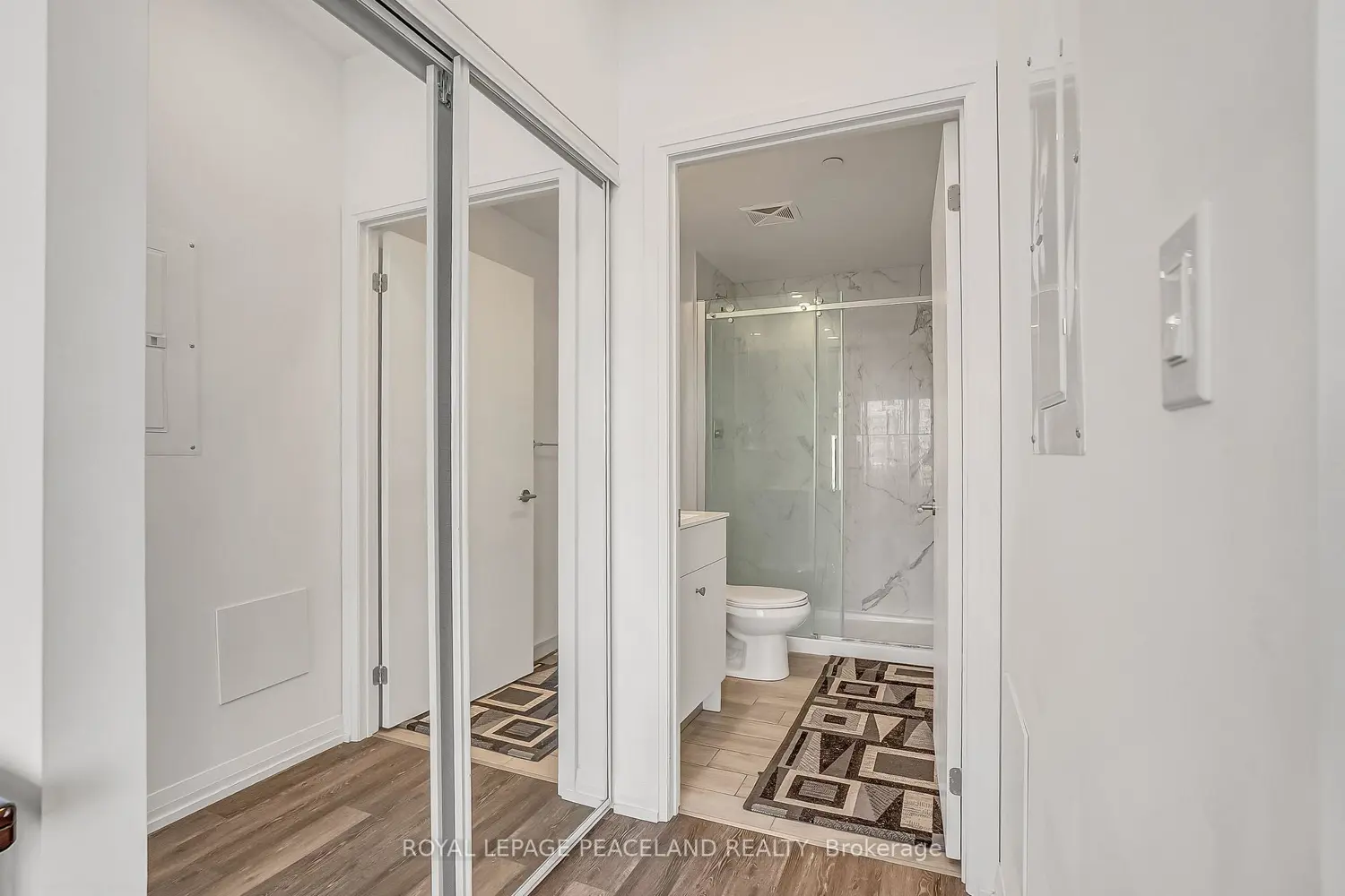 75 Canterbury Place 1215 photo 5