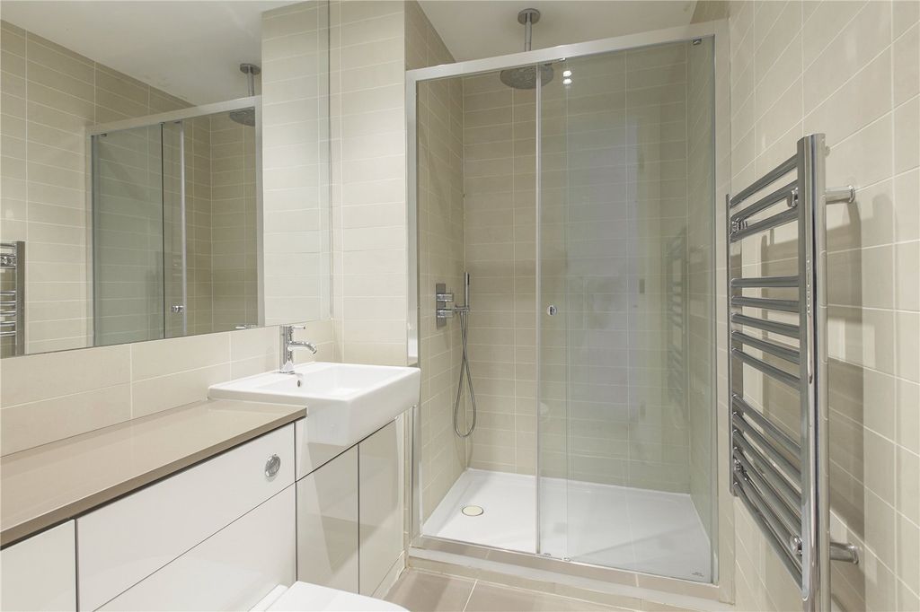 Additional image 6 of 2 bed flat to rentParkside Place, Parkside, Cambridge CB1