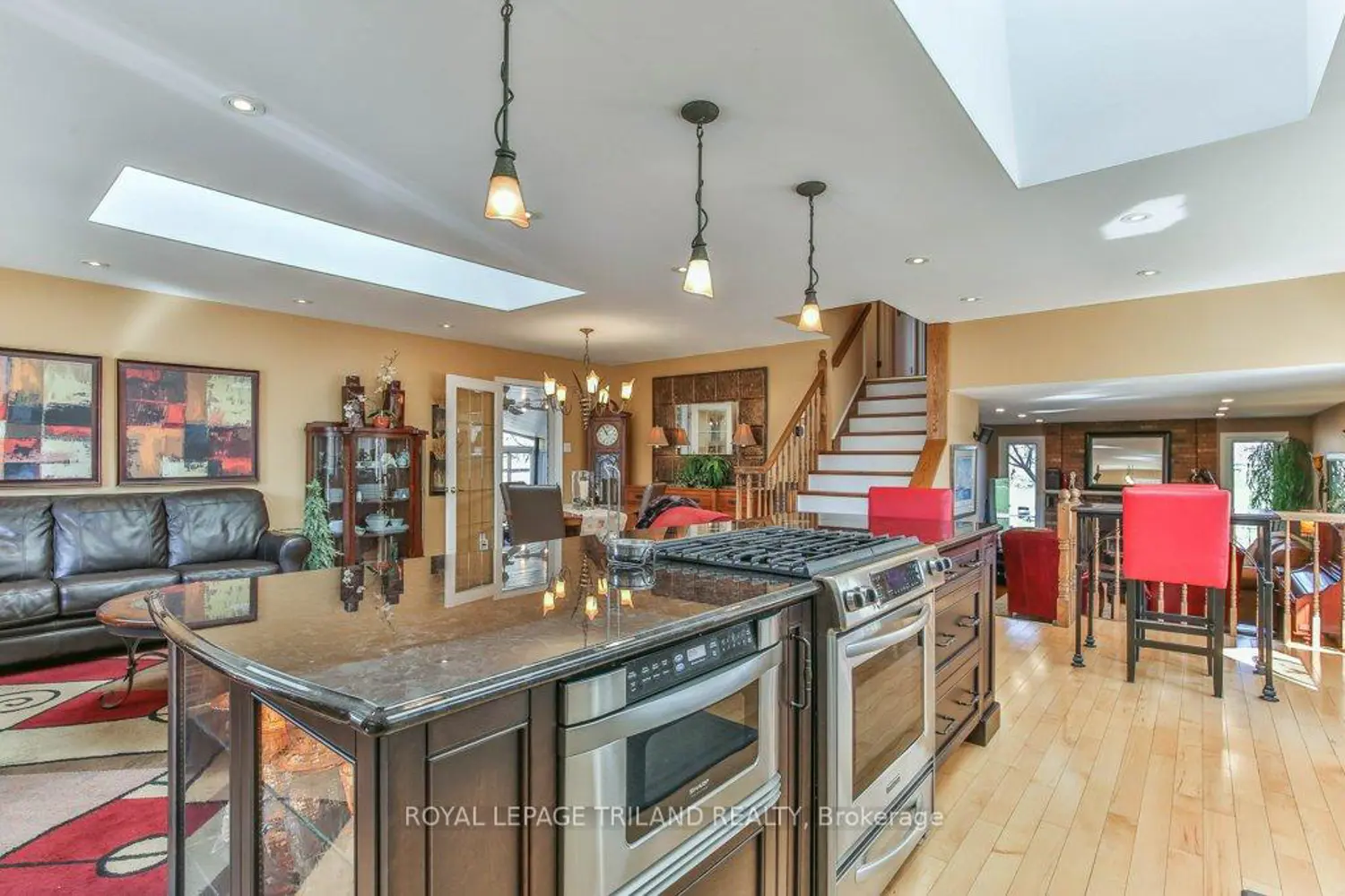 Additional image 3 of 1221 Glenora Drive