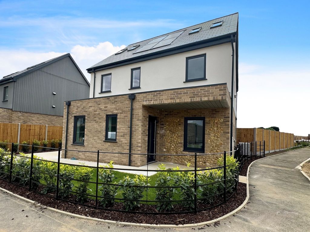 5 bed detached house to rentThe Old Coal Yard, Northwold, Thetford IP26