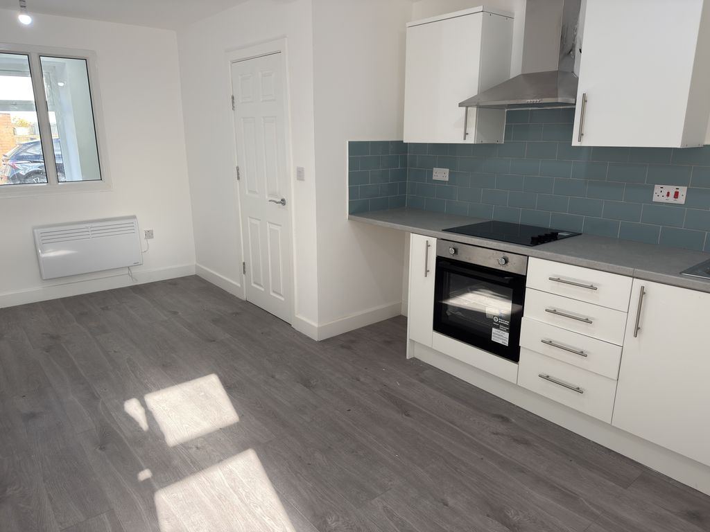 Additional image 6 of 1 bed flat to rentPicton Street, Maesteg CF34