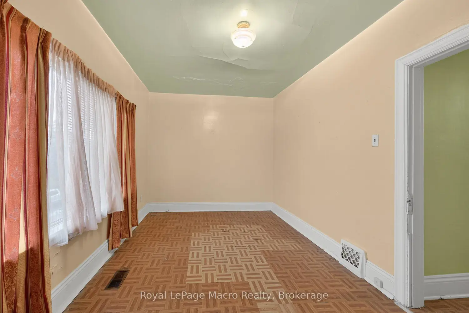 Additional image 11 of 35 Garfield Avenue