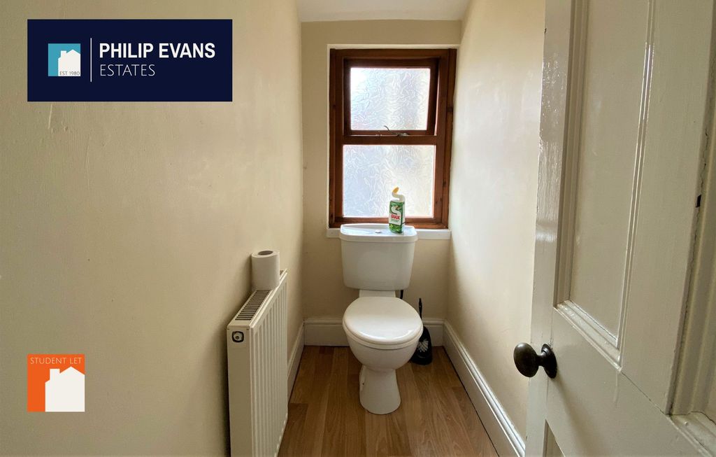 Additional image 8 of 6 bed terraced house to rentHigh Street, Aberystwyth SY23