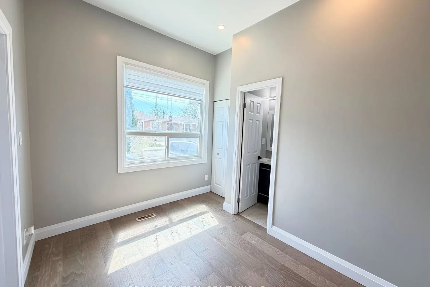 Additional image 10 of 97 Emerald Street