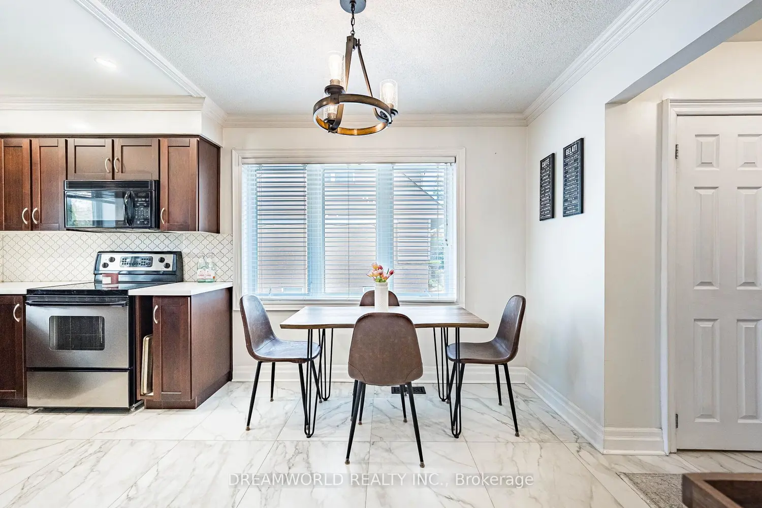 Additional image 4 of 6 Esmond Crescent