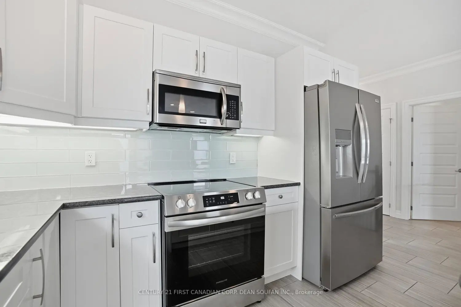 Additional image 11 of 2080 Beaverbrook Avenue 2