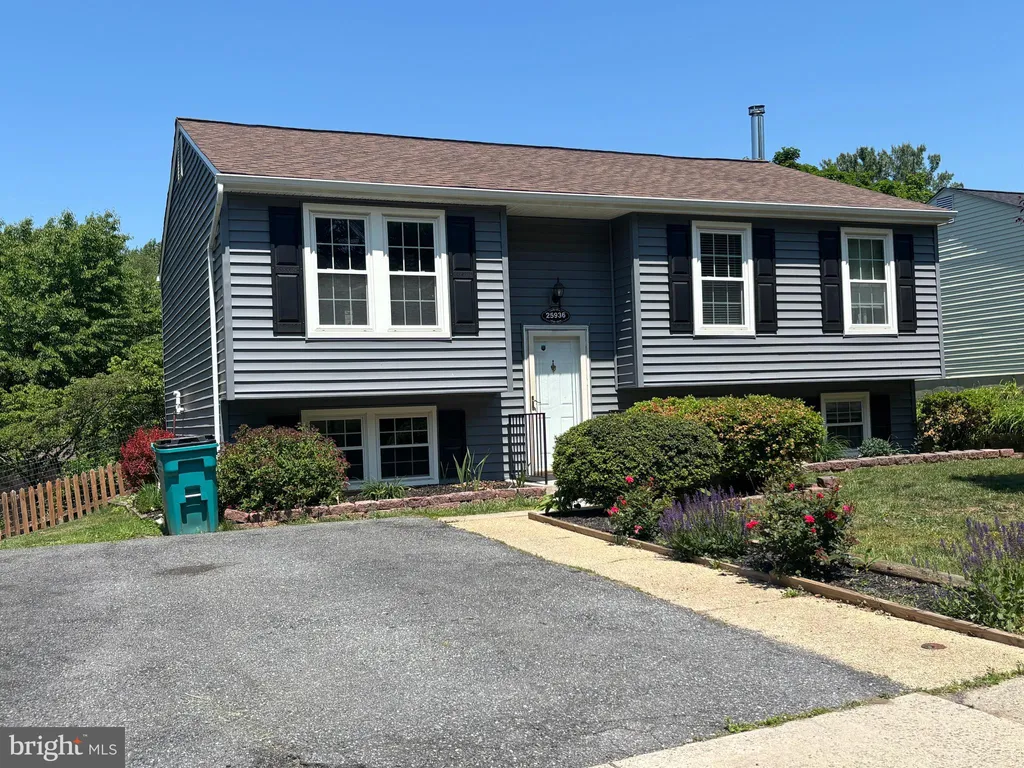 Additional image 31 of 25936 Largo Court, Damascus, MD 20872