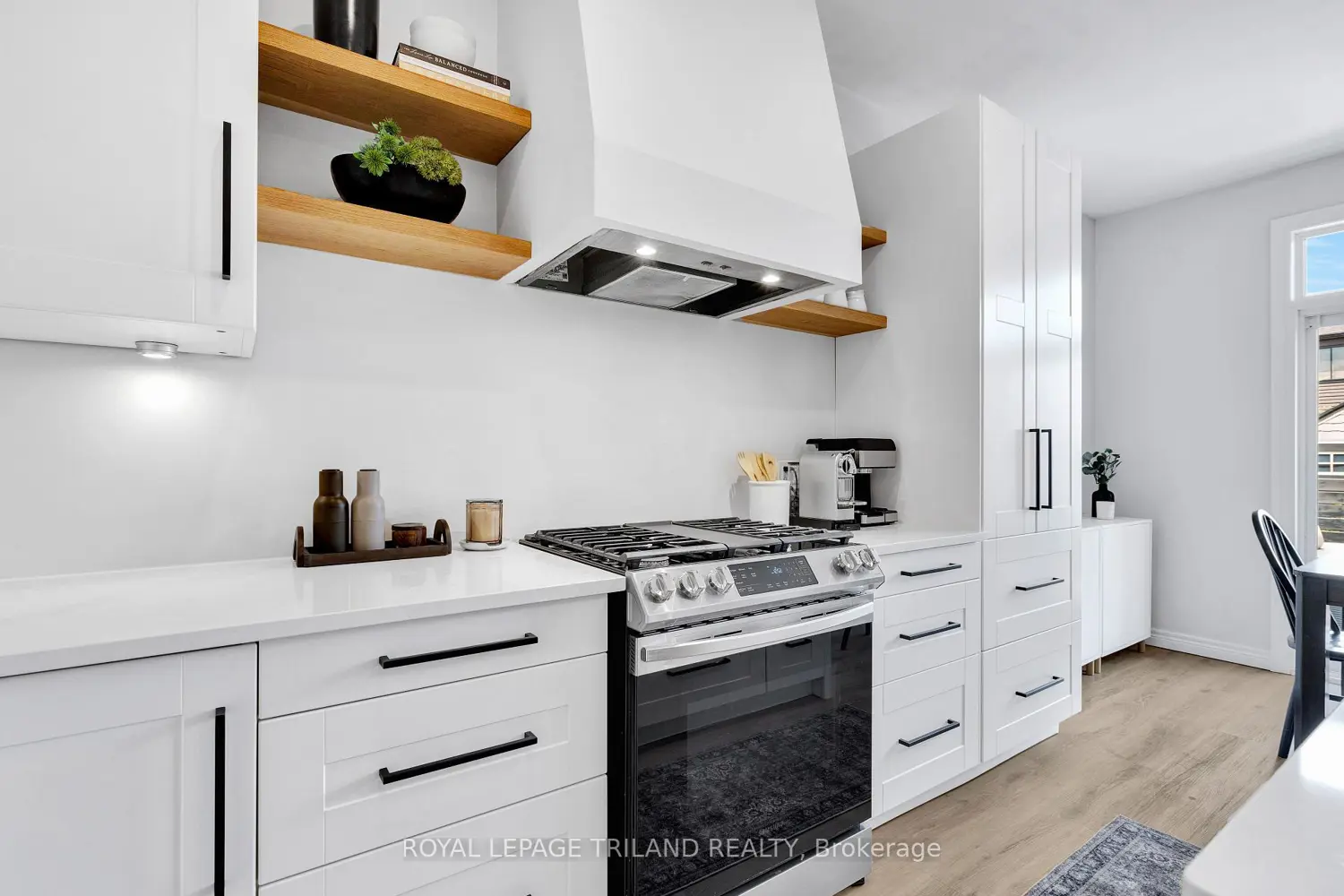 Additional image 2 of 731 Springwood Crescent