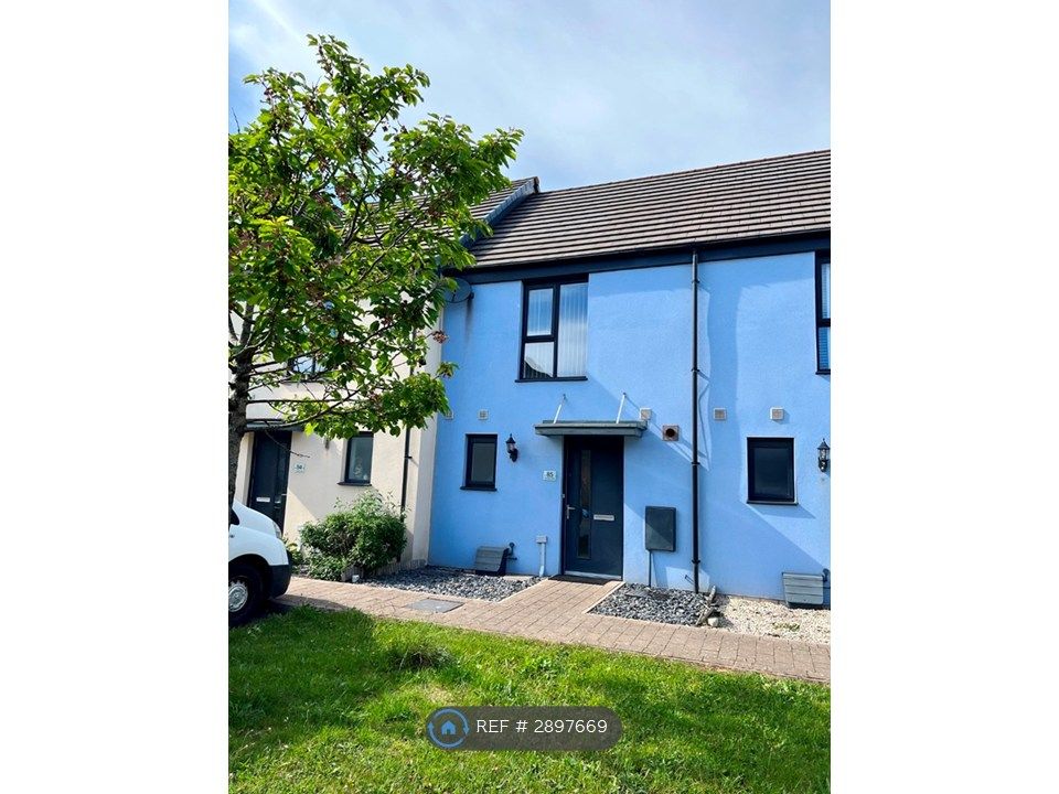 2 bed terraced house to rentPortland Drive, Barry CF62