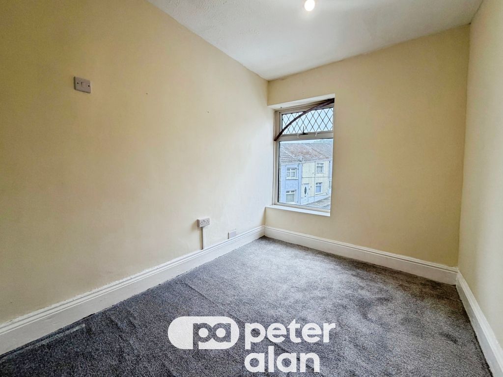 Additional image 9 of 4 bed terraced house to rentHigh Street, Maesteg CF34