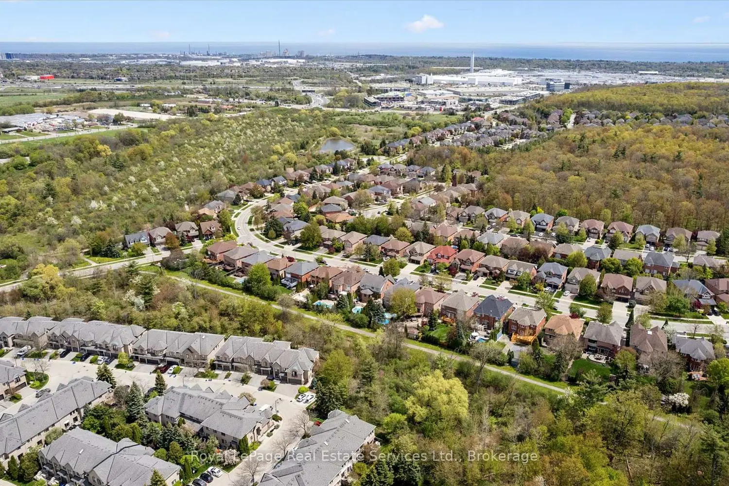 Additional image 20 of 2250 Rockingham Drive 32