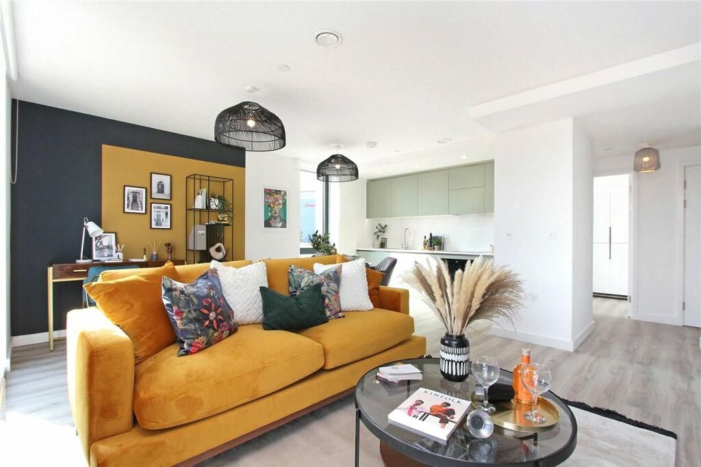 Additional image 5 of 2 bed flat to rentCalibra Court, Kimpton Road, Luton LU2