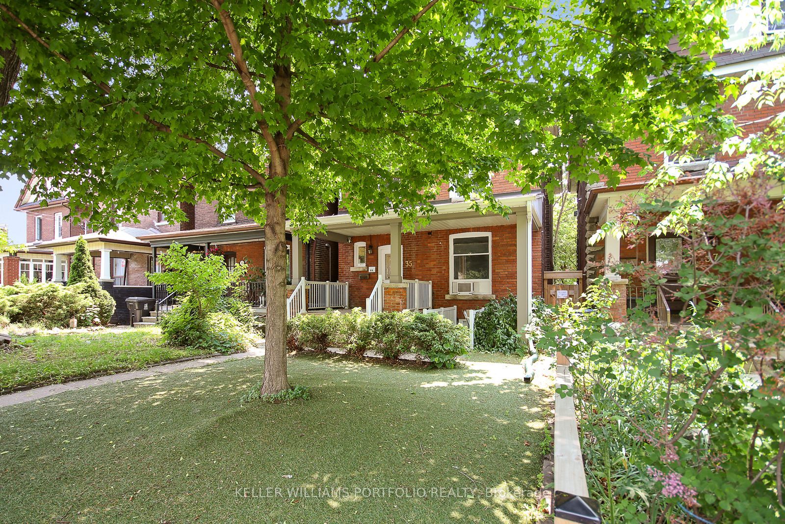 Additional image 4 of #2 (Ground)-35 Humberside Avenue, Toronto, ON, M6P 1J6