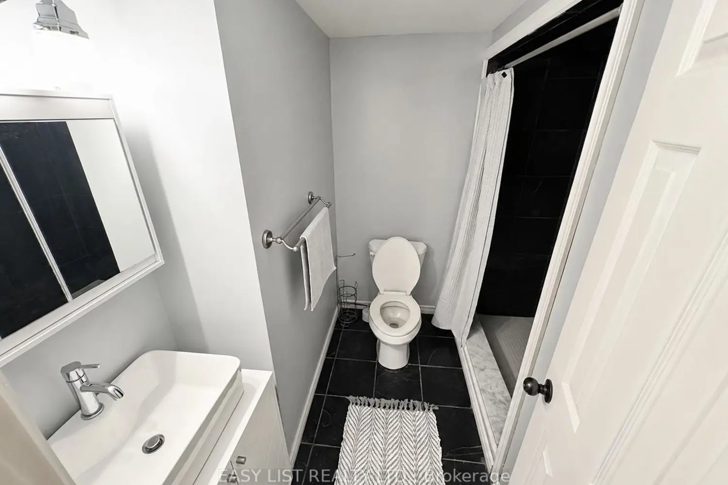Additional image 20 of 75 Courtland Avenue