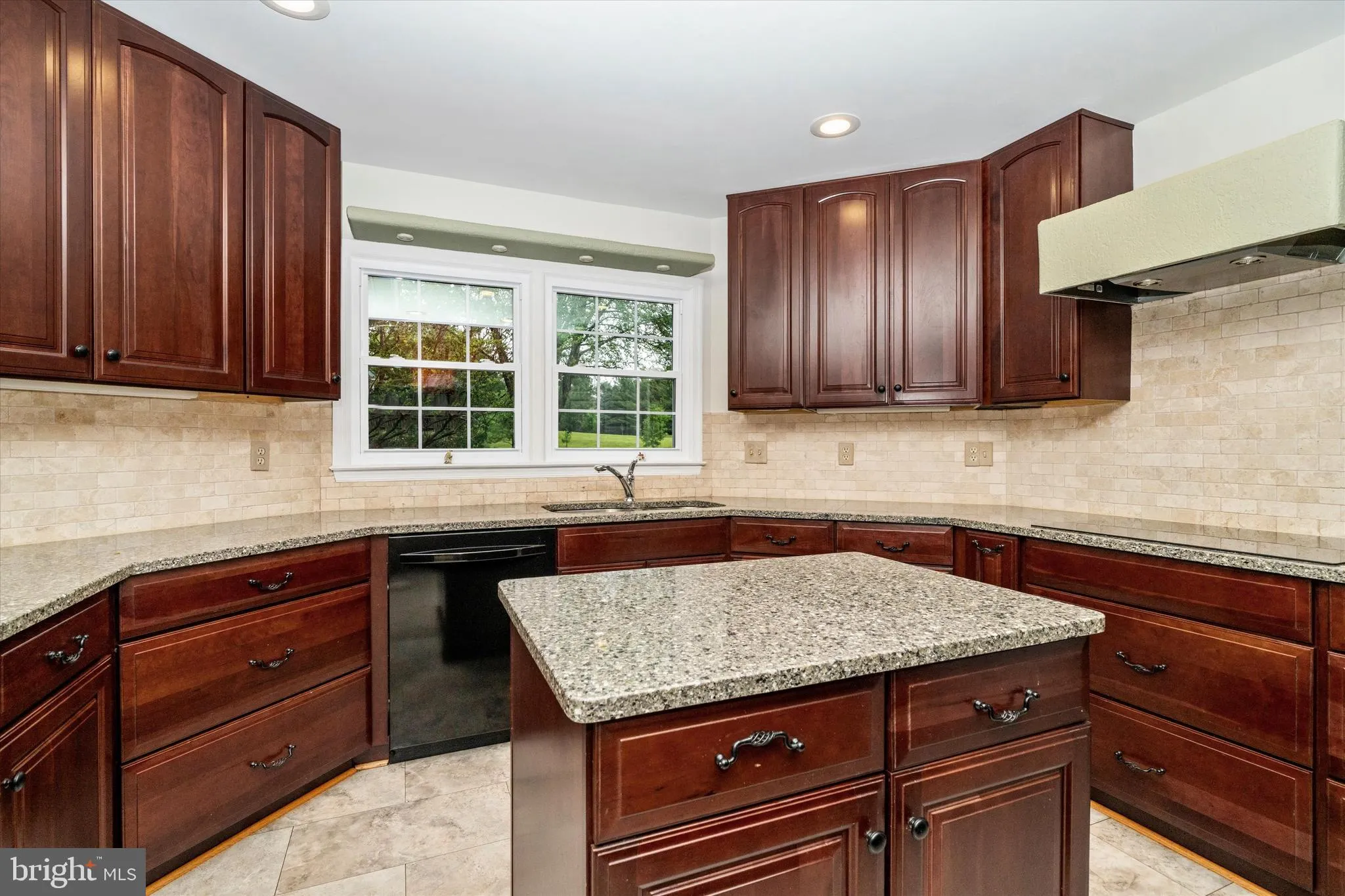 Additional image 79 of 8405 Saint Regis Way, Gaithersburg, MD 20886