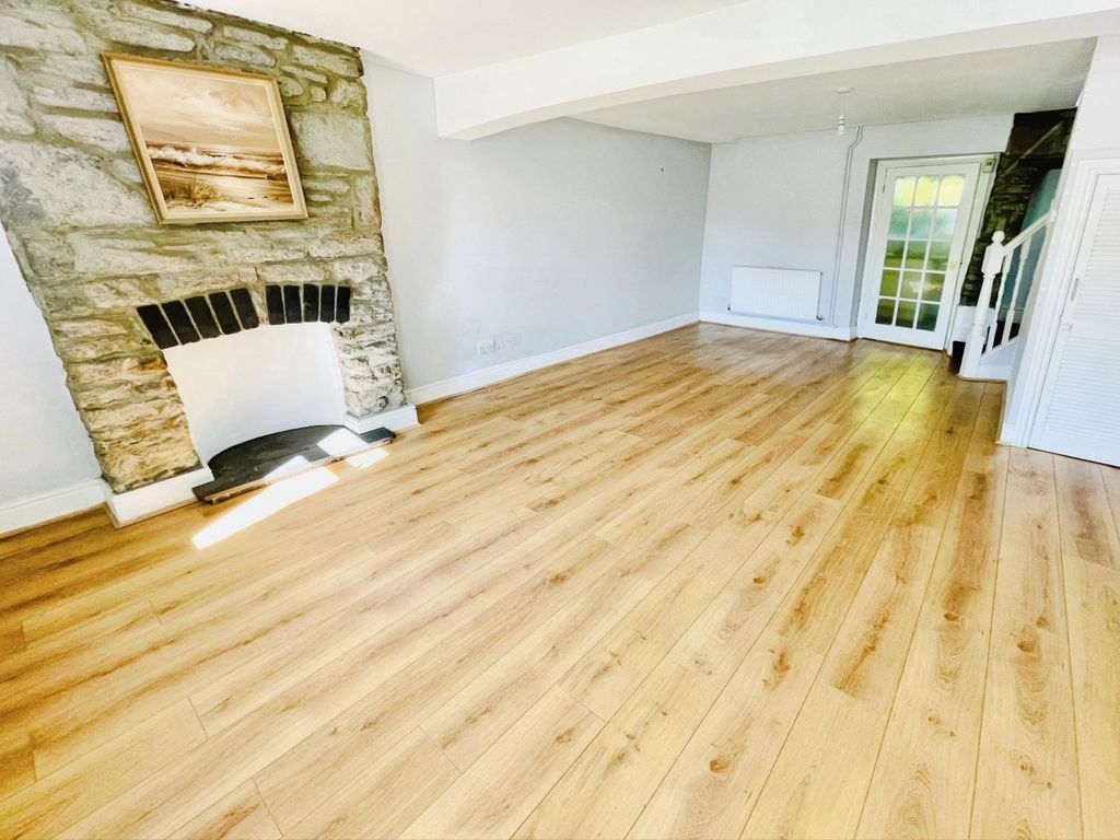 Additional image 2 of 2 bed terraced house to rentJubilee Road, Abertillery NP13