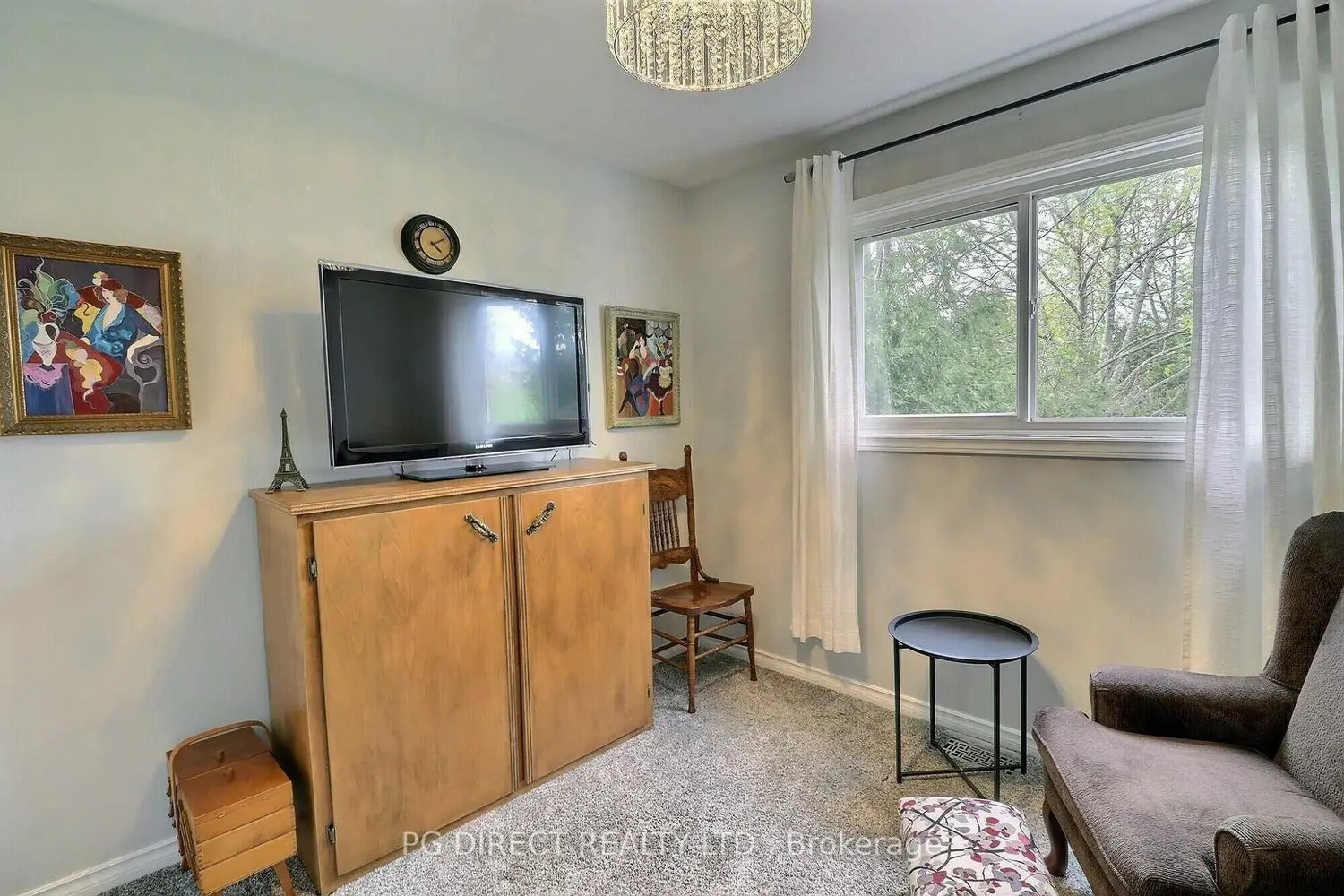 Additional image 11 of 19 Manor Drive