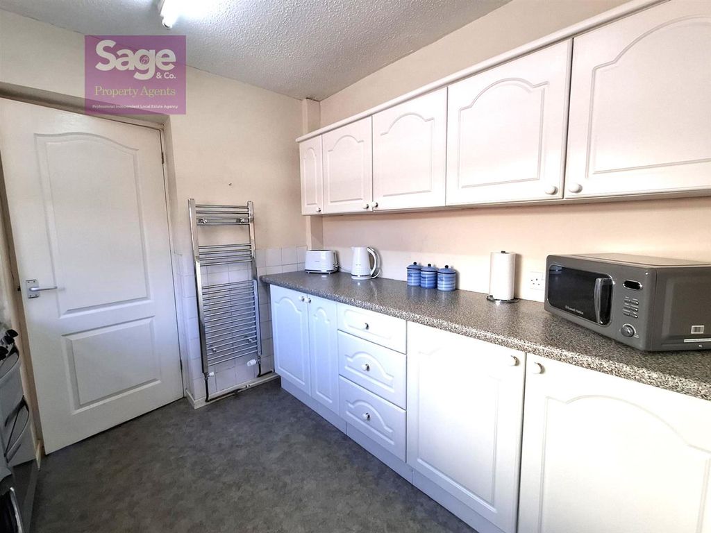 Additional image 3 of 3 bed end terrace house to rentGrove Road, Risca NP11