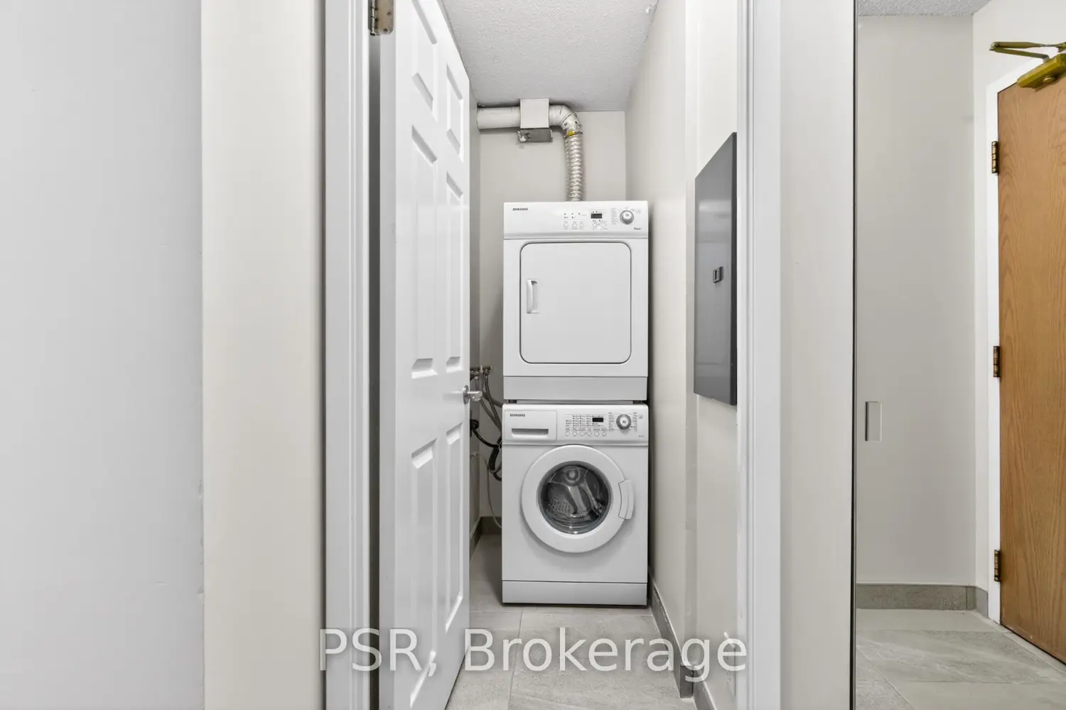 Additional image 16 of 298 Jarvis Street 506