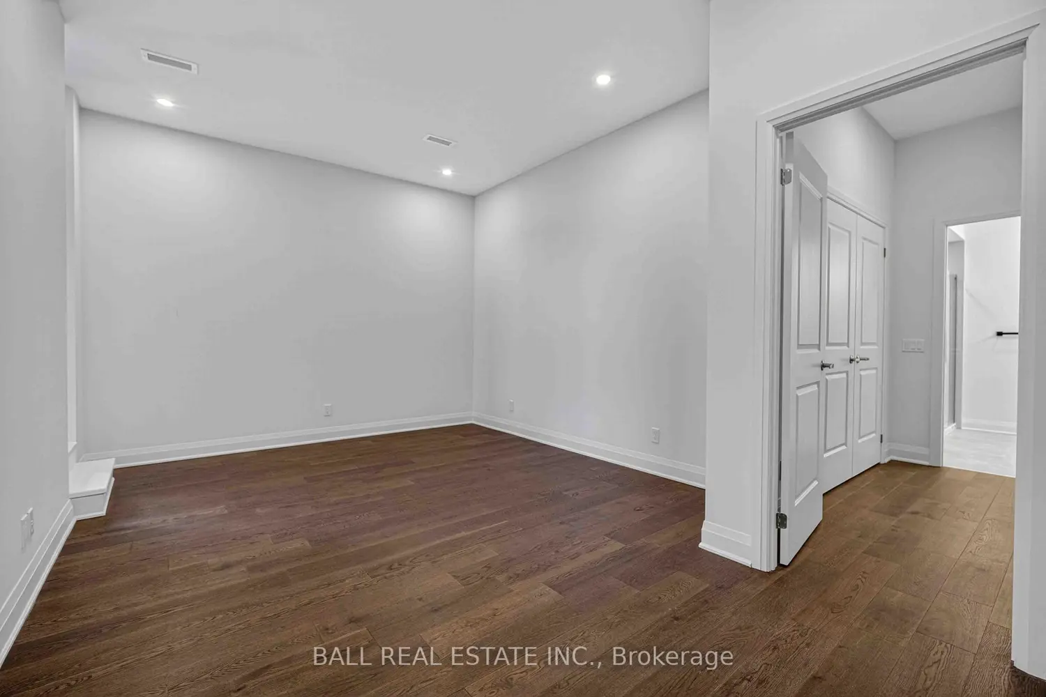 Additional image 6 of 99 Louisa Street 208