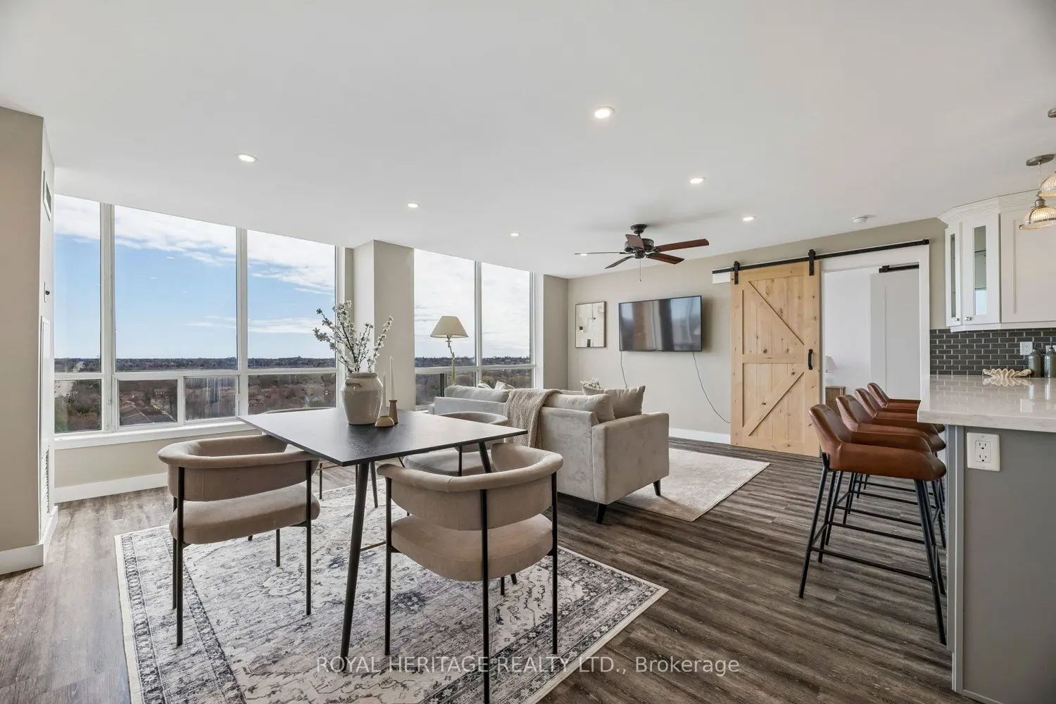 Additional image 6 of 711 Rossland Road 1209