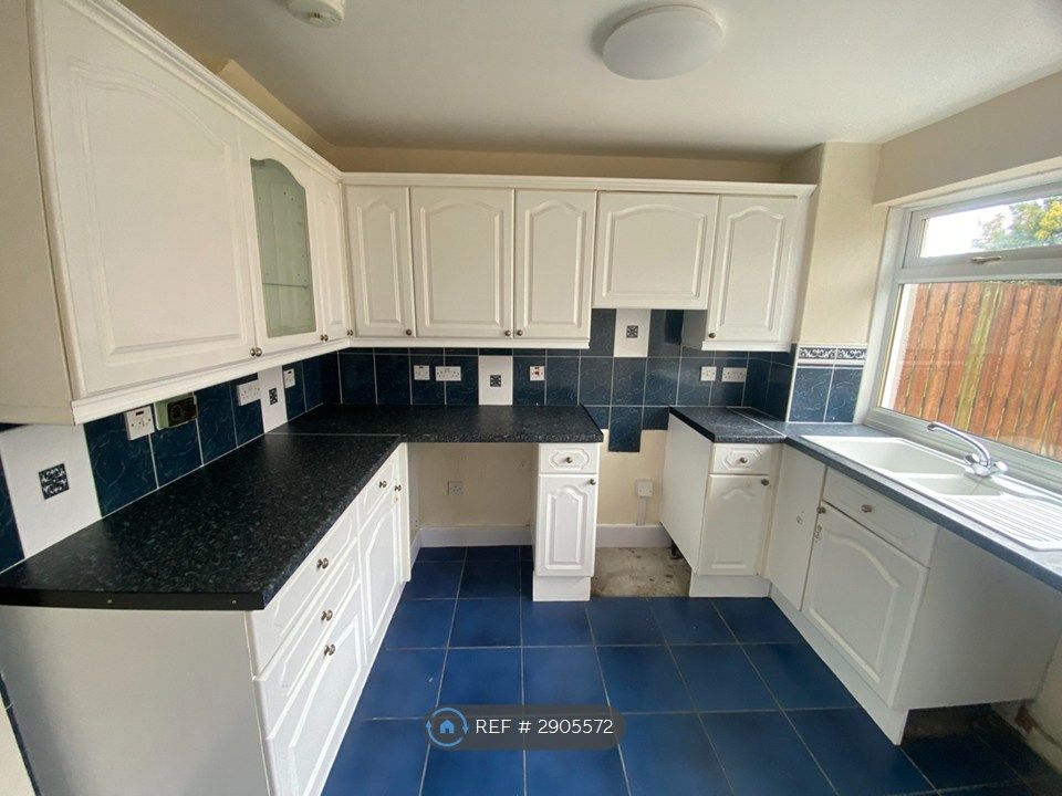 Additional image 4 of 3 bed terraced house to rentIona Court, Irvine KA11