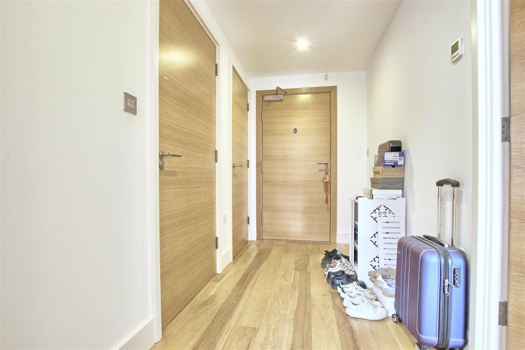 Additional image 6 of 1 bed flat for saleKingsley Walk, Cambridge CB5
