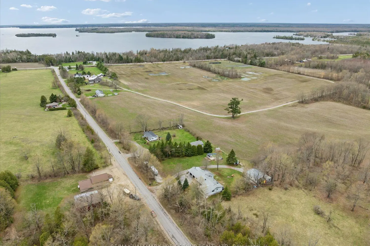Additional image 18 of 61 Concession Rd 3