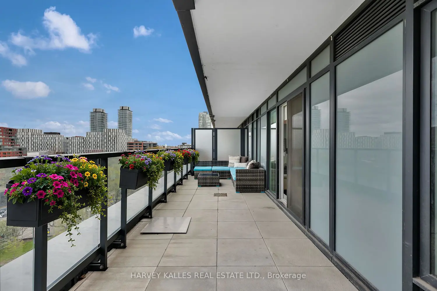 50 Power Street 605 photo 4