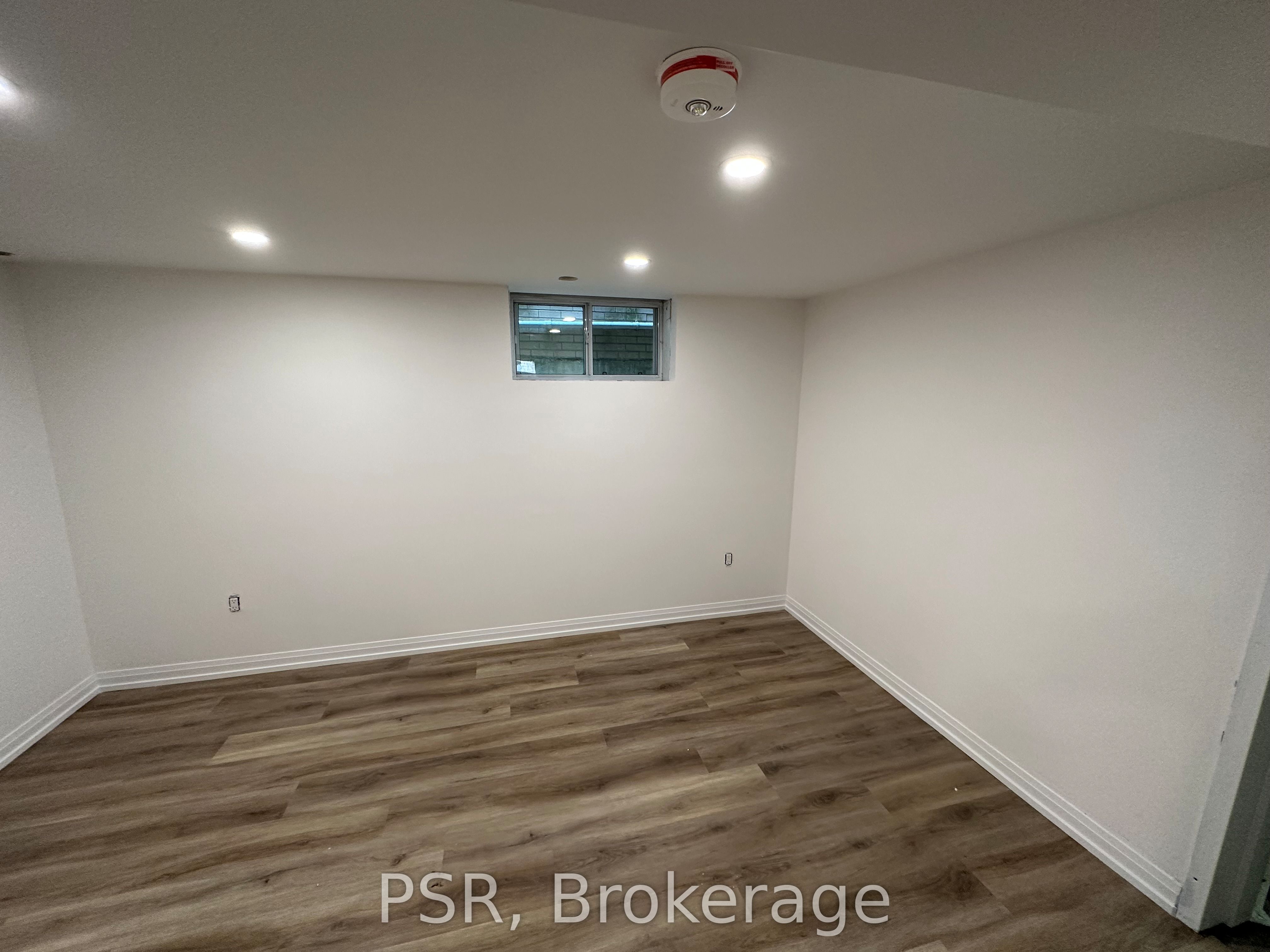 Additional image 3 of Lower-25 Coulson Avenue, Toronto, ON, M4V 1Y3