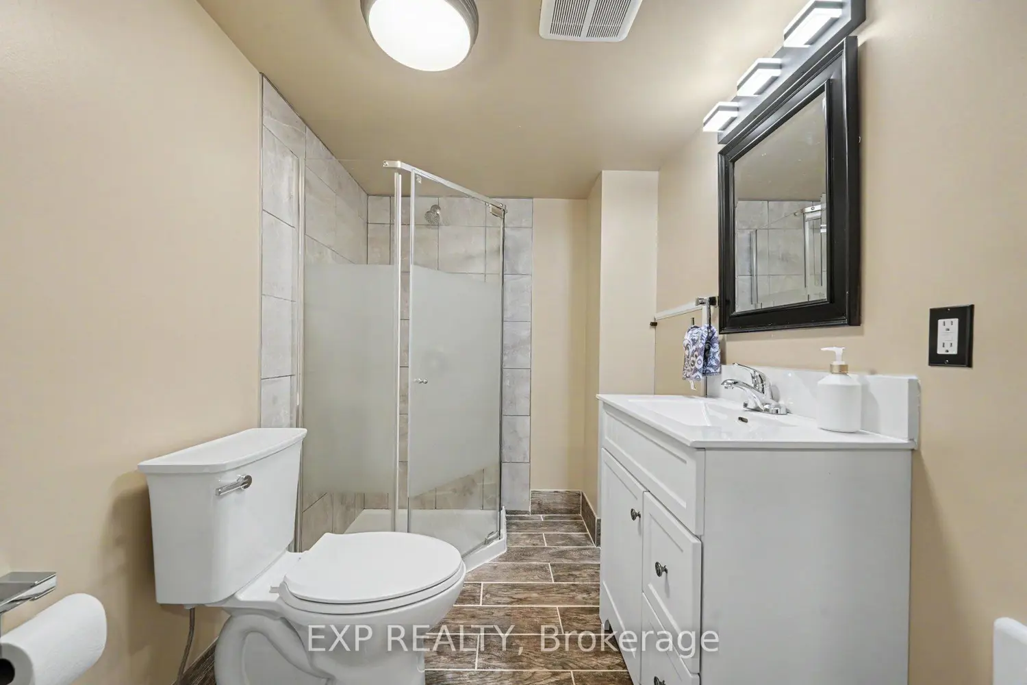 Additional image 15 of 707 Cashmere Terrace