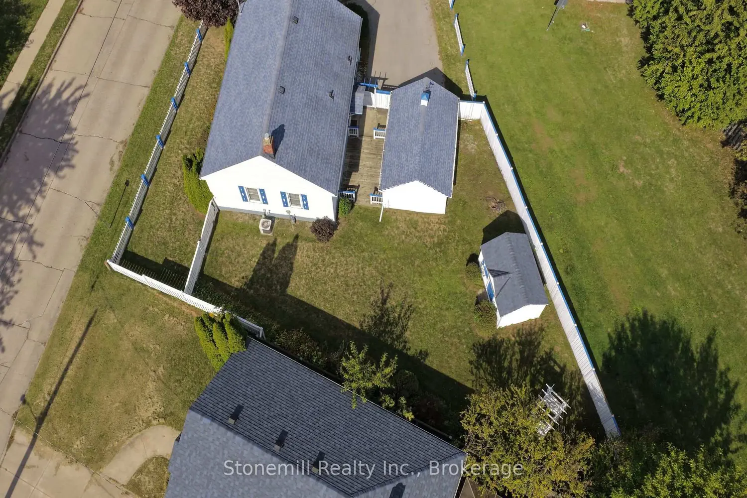 Additional image 2 of 272 Carlton Street