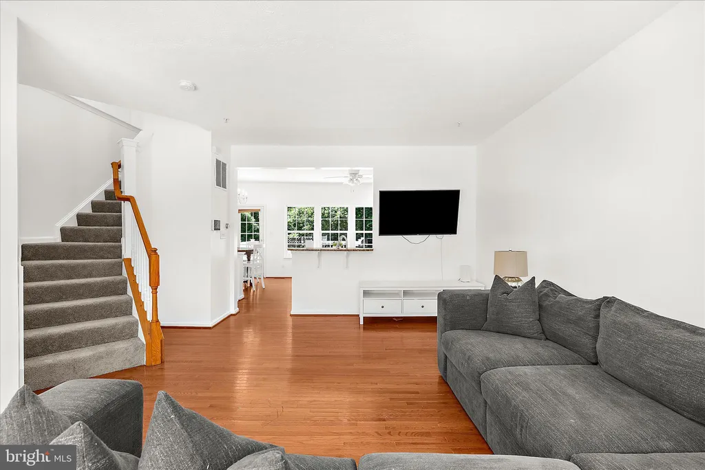 Additional image 15 of 7214 Mockingbird Circle, Glen Burnie, MD 21060