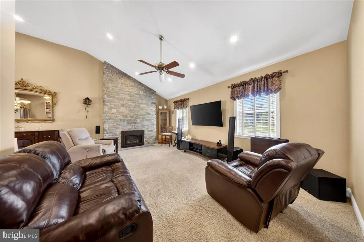 Additional image 51 of 51 Shellburne Drive, Wilmington, DE 19803