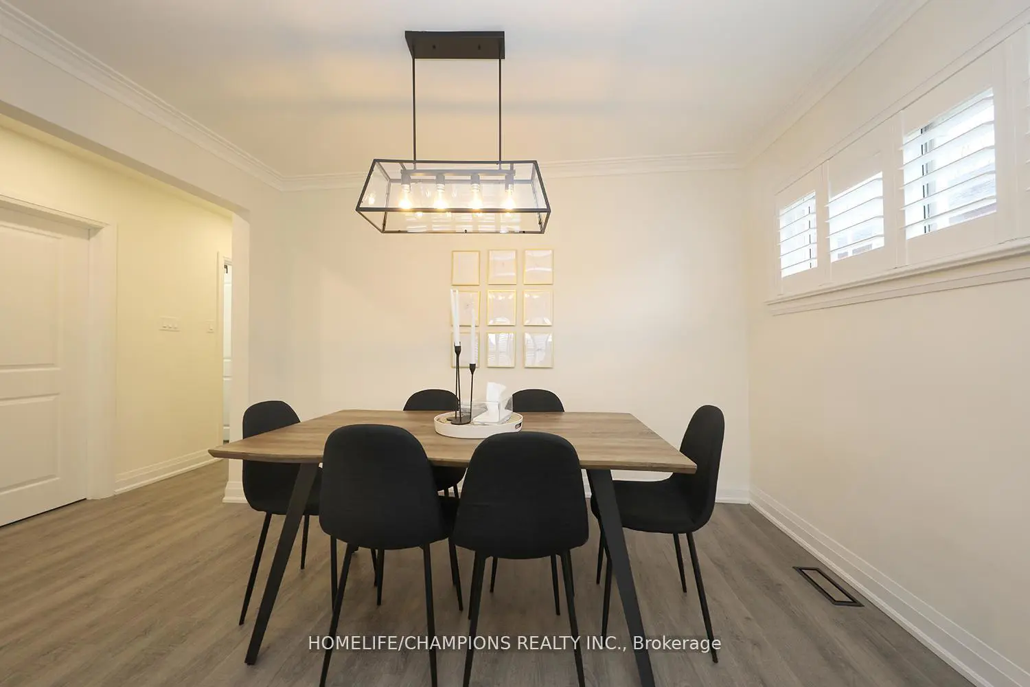 50 Fraserton Crescent photo 2