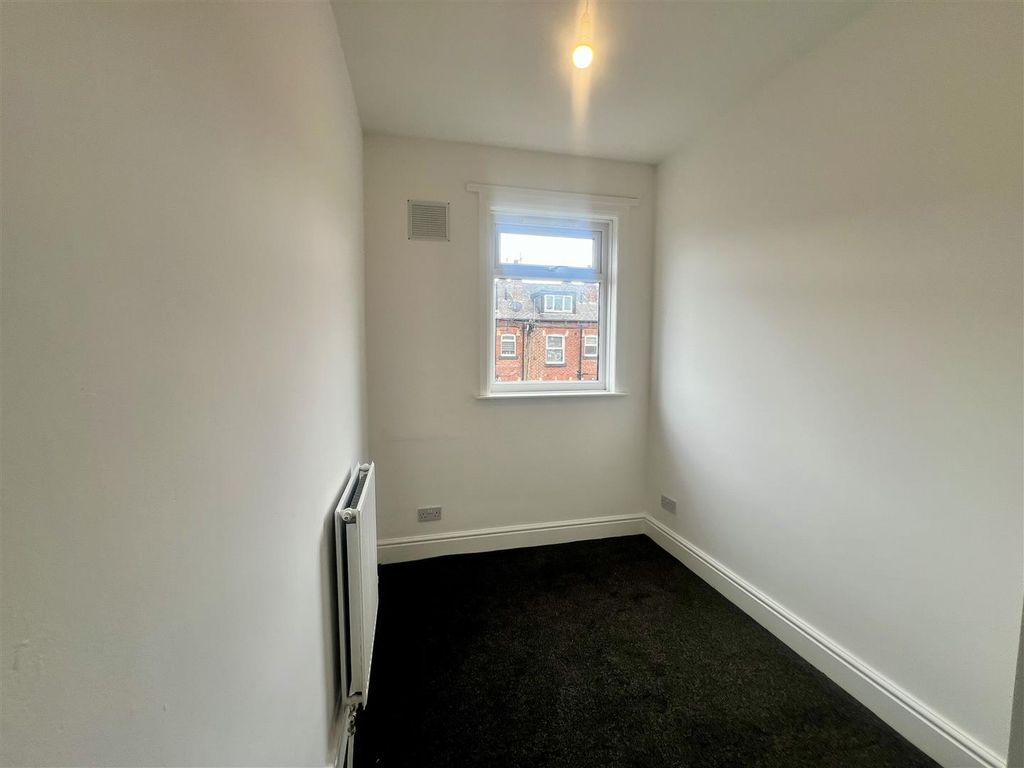 Additional image 5 of 2 bed terraced house to rentArthington Grove, Leeds LS10