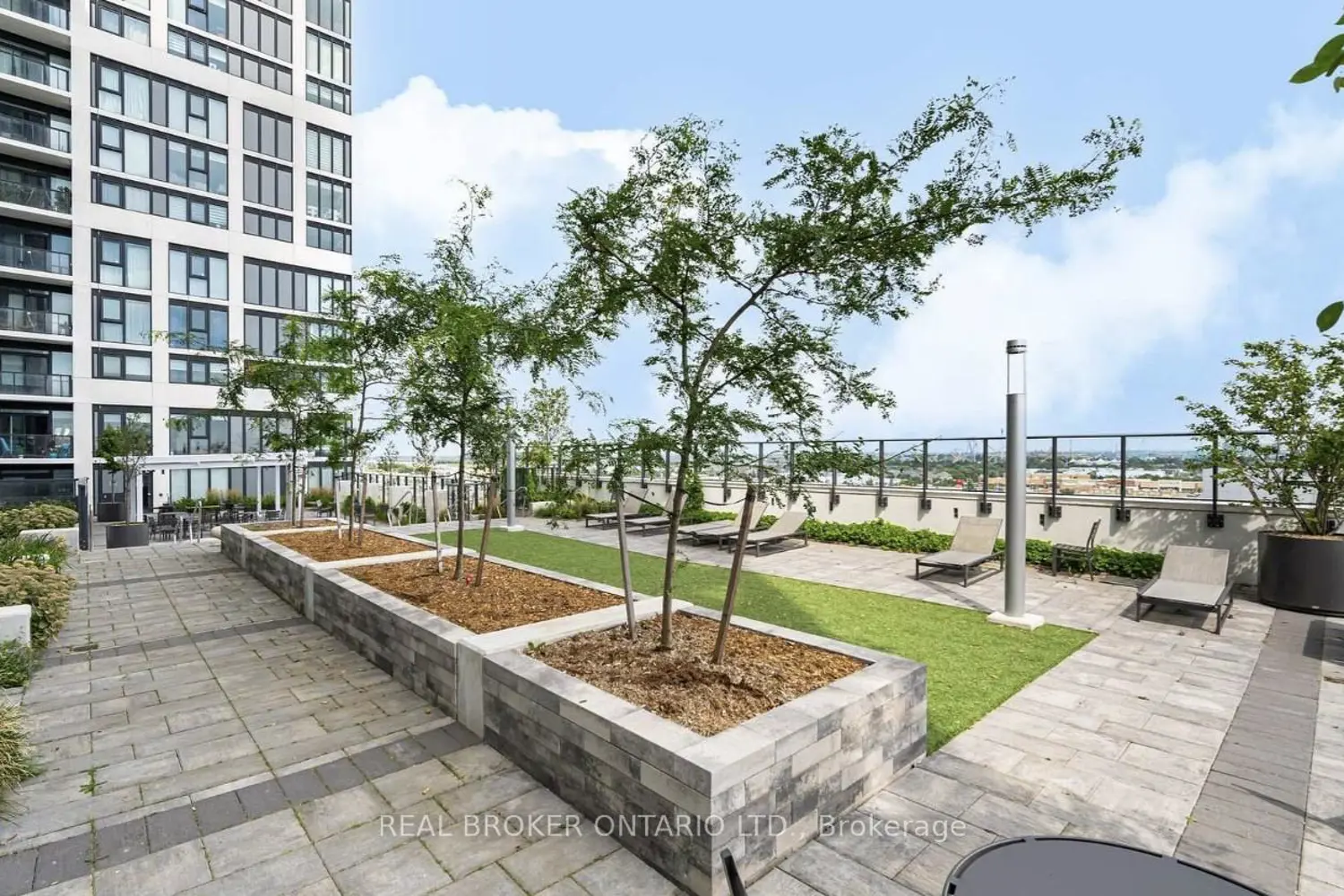 Additional image 19 of 9000 Jane Street 618