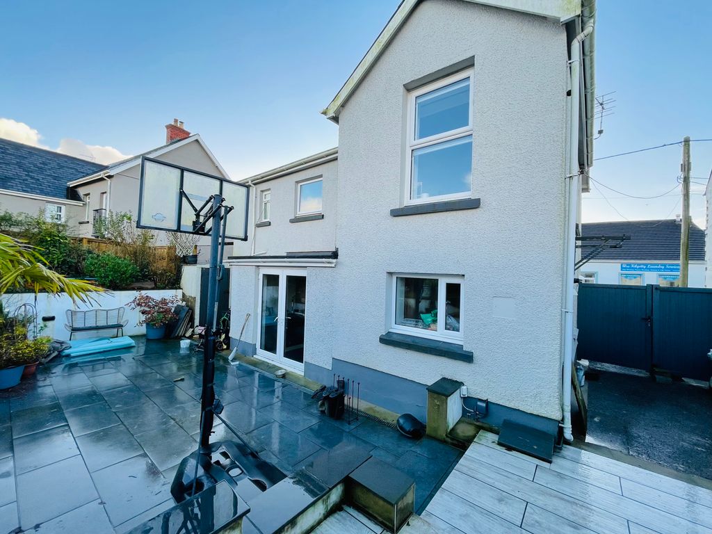 Additional image 15 of 6 bed property to rentCarmarthen Road, Kilgetty SA68